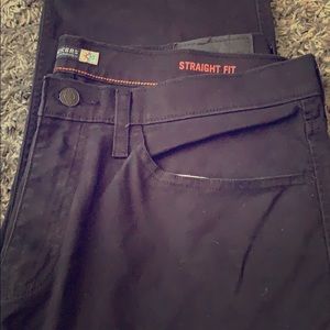 Men’s black Docker straight fit pants